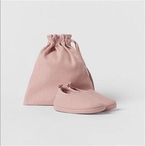 ZARA BABY/ MONOCHROME SLIPPERS